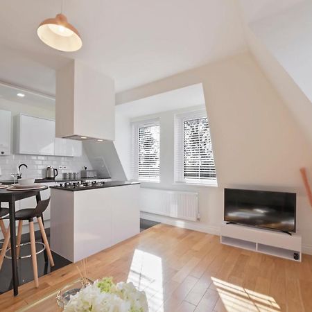 Spacious One Bed Loft Apartment Birchanger Luaran gambar