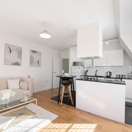 Spacious One Bed Loft Apartment Birchanger Luaran gambar